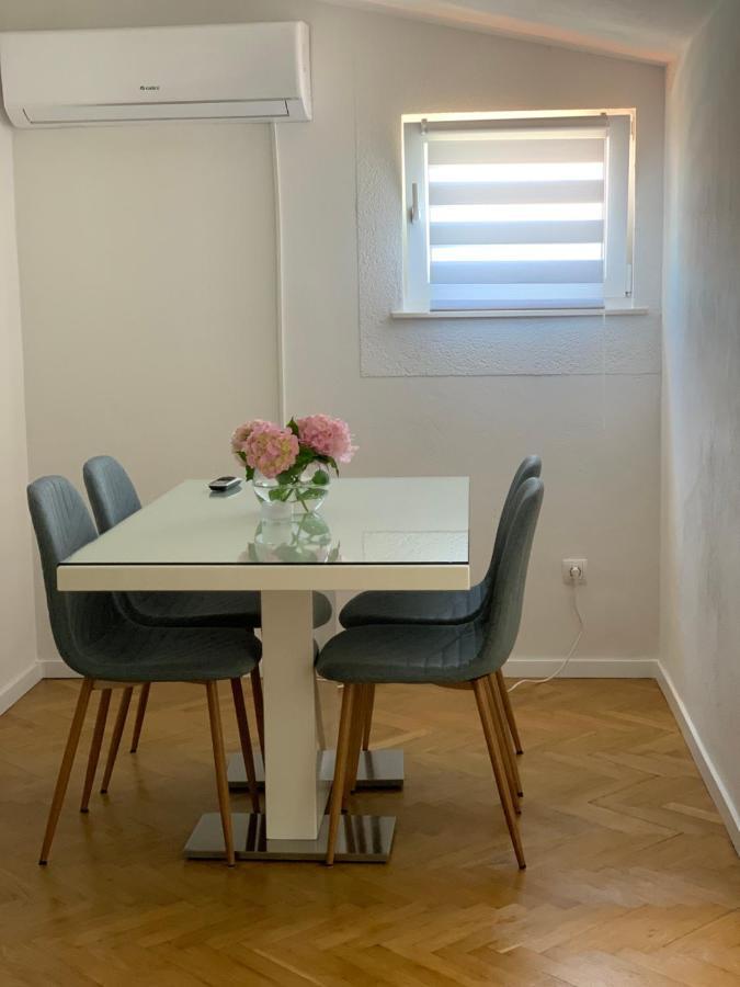 Seaview Apartment Rose 2 Trogir Exterior foto